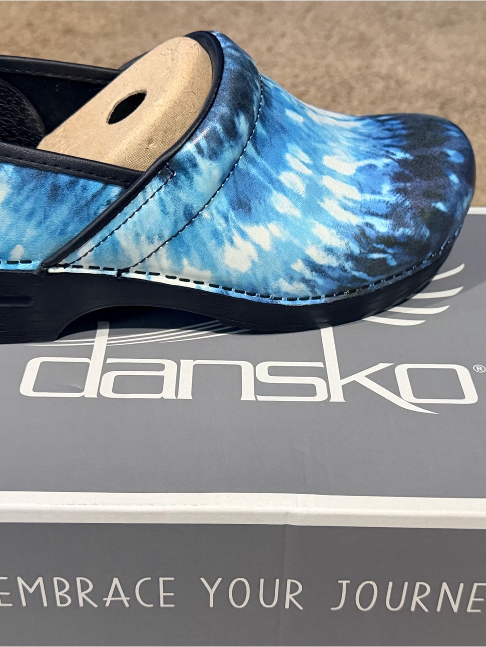 Dansko Professional Leather Clogs in Fashion Colors Blue Tie Dye Size 10.5 EU 42